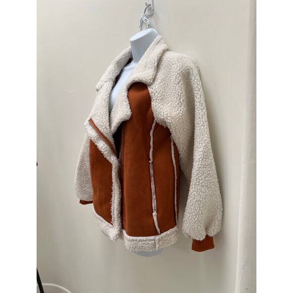 Faux Fur Sherpa Coat - Picture 4 of 7